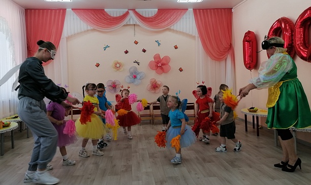 Вологодский филиал «СОГАЗ-Мед» принял участие в Международном Дне защиты детей, новости, пресс-релизы, статьи, «СОГАЗ-Мед», омс